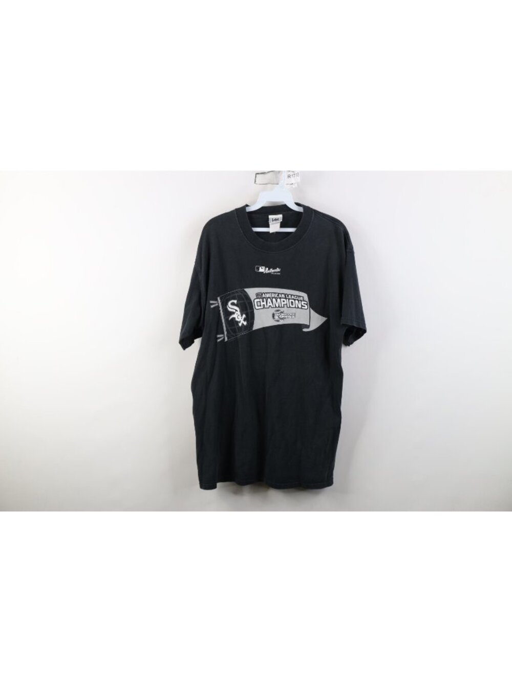 Vtg Y2K 2005 Mens Large Faded World Series Chicago White Sox Baseball T-Shirt